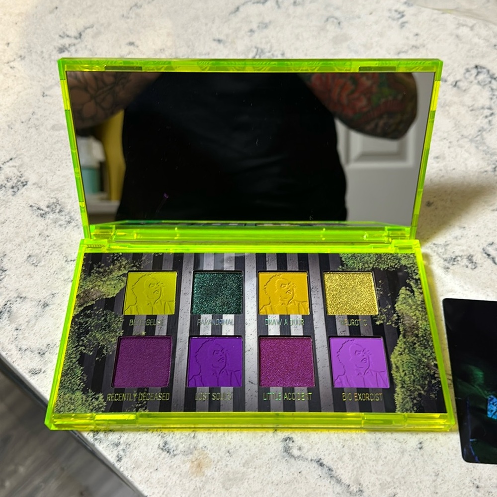 Beetlejuice x melt cosmetics recently deceased no box